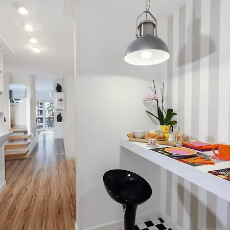 - 7 Flat Apartamento